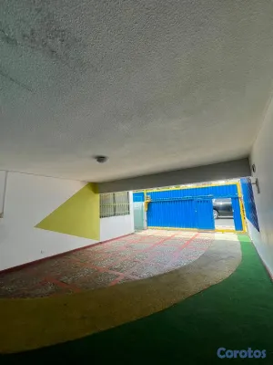 casas - Casa de dos niveles para oficina, preescolares, institutos o consultorios. 8