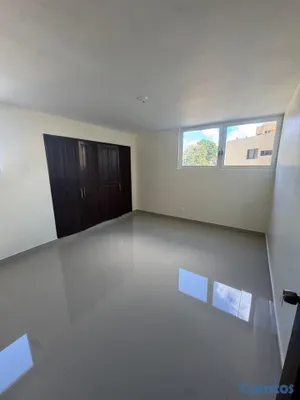 apartamentos - Apartamento renovado! Piso, cocina, ventanas y bañ 10