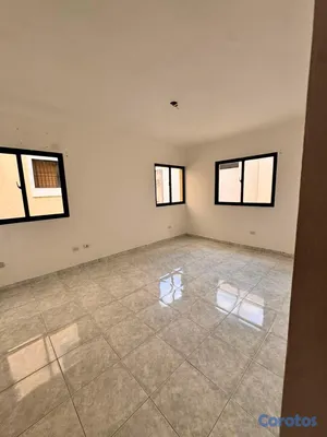 apartamentos - Se alquila apartamento de 2 habitaciones en Evaristo Morales  5