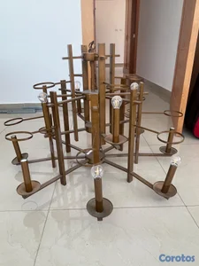 VENDO LAMPARA COLGANTE CLASICA, TRAE SUS CILINDROS