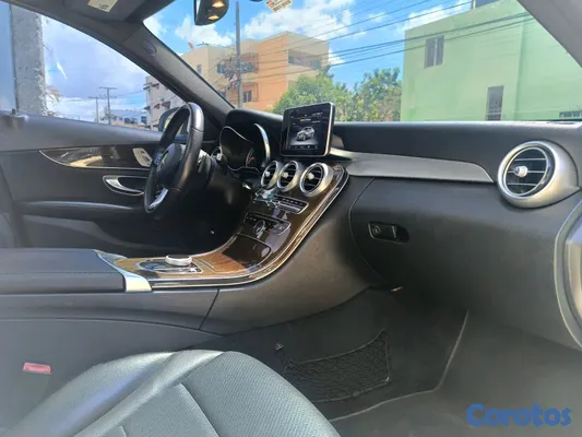 carros - Mercedes benz c300 2018 7