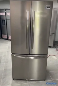 Nevera Frigidaire 3 puertas 