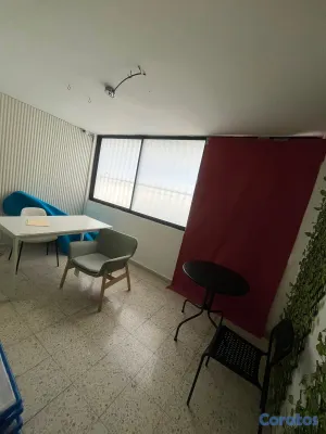 casas - Casa de dos niveles para oficina, preescolares, institutos o consultorios. 2