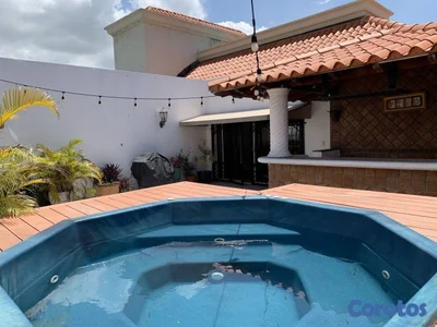 Penthouse de 3 habitaciones en alquiler en Ensanch