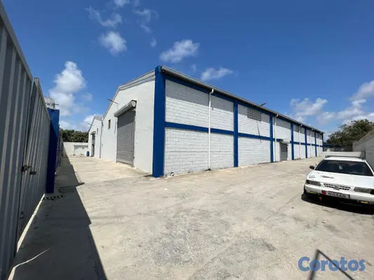 otros inmuebles - NAVE INDUSTRIAL EN ALQUILER  Las Américas, Santo D 4