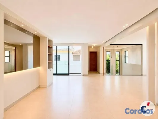 casas - Casa de 4 Habitaciones con Piscina en Altos de Arr 2