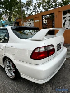 Honda civic 2000
