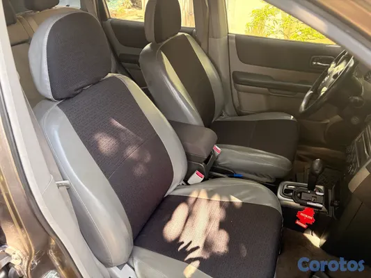 jeepetas y camionetas - Nissan X-Trail 2.5 2006 – Excelente condición / Motor a toda prueba
 8