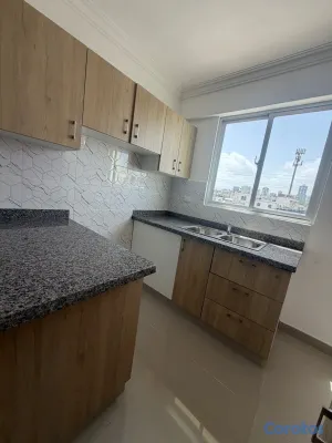 apartamentos - vendo avenida independencia Miramar piso 4 oportunidad tres habitaciones dos bañ 6