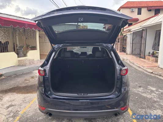 jeepetas y camionetas - Mazda Cx-5 2017 NEGOCIABLE  2