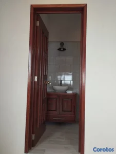 Puerta de baño 