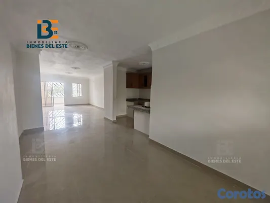 apartamentos - Se Alquila Apartamento GRANDE y Espacioso de Tres  3