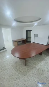 LOCAL COMERCIAL EN ALQUILER – LA CASTELLANA  