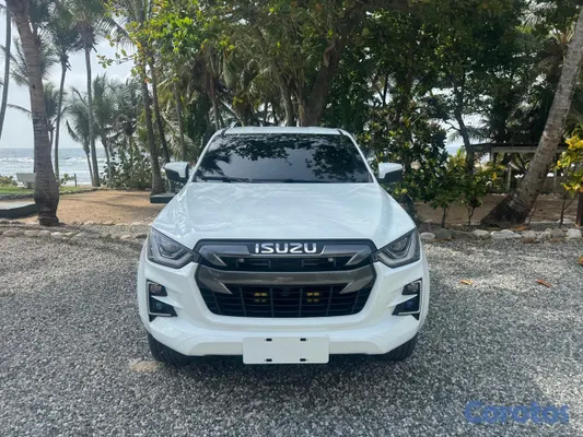 jeepetas y camionetas - IZUZU DMAX con solo 1800 km. No tiene detalles  3