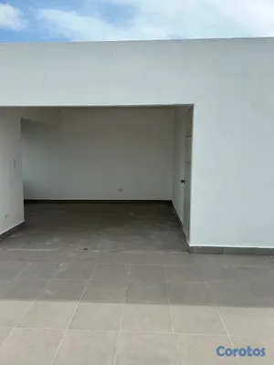 apartamentos - Apartamento tipo Penthouse 
4to Nivel
Av.  Hispanoamericana, Santiago

 5