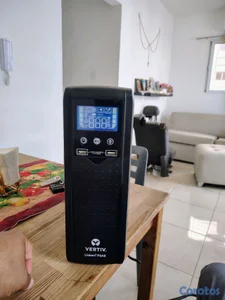UPS VERTIV 1500VA 900W