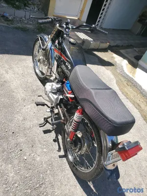 motores y pasolas - vendo cg loncin 125 tiene todo sus papeles al dia en muy buena condiciones  2