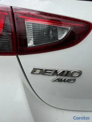 carros - Mazda Demio Diesel  5
