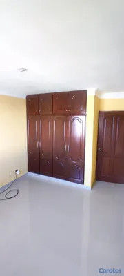 apartamentos - Aquilo Amplio apartamento en la Charles de Gaulle,  Los Trinitarios ll. 3er piso 12