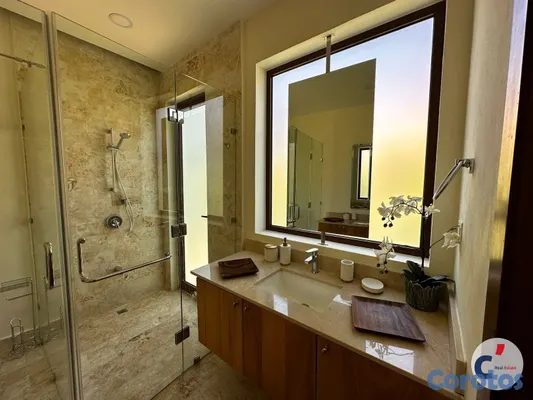 casas - Oportunidad de Alquiler. Villa de 3 Hab en Cap Can 13