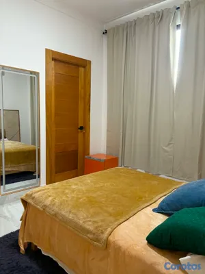 apartamentos - RENTO 4TO NIVEL AMUEBLADO DETRAS DE PUCMM CON LUZ, 6