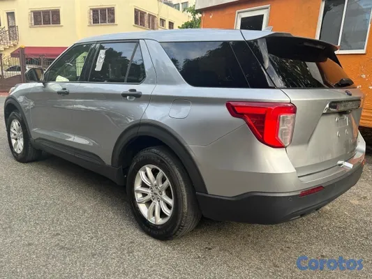 jeepetas y camionetas - Ford explorer 2020 de oportunidad  6