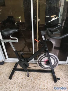 bicicleta estacionaria con ajuste de fuerza 