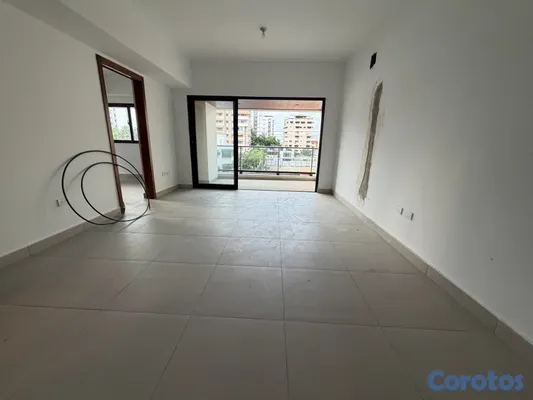apartamentos - vendo nuevo Evaristo Morales piso 3 una habitación 1.5 baños parqueo área social 8