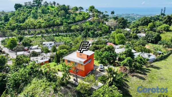 casas - Villa de 4 Habitaciones con Vistas al Mar y la Montaña en Colina Tranquila 2