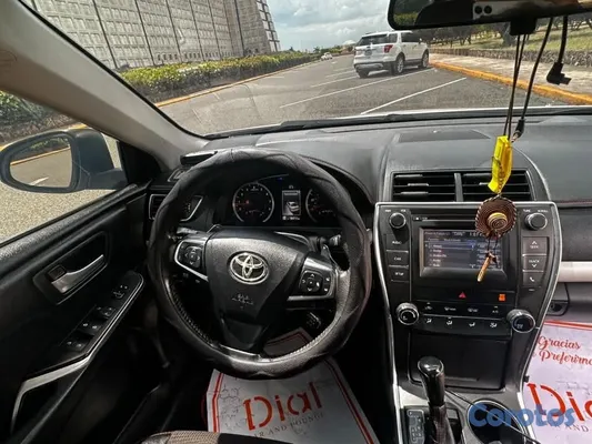 carros - Toyota Camry SE 2017 10