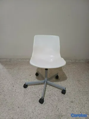 muebles y colchones - Combo Escritorio Micke Ikea + Silla Snille IKEA  + Base Enfriadora + Zafacón. 8