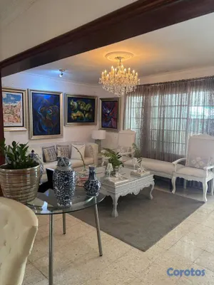 casas - Casa Familiar de 1 Nivel en Venta en Villa Claudia 16