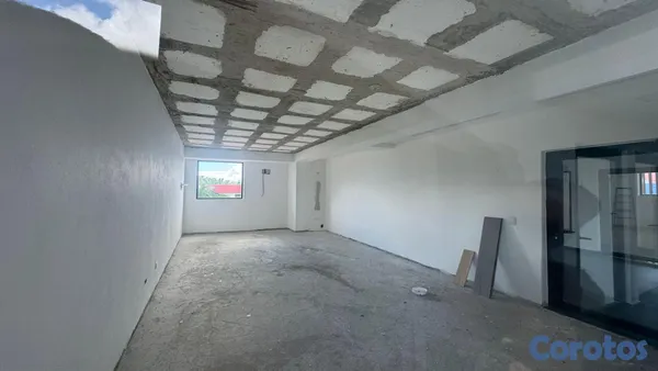 oficinas y locales comerciales - ✨ Locales Disponibles para Alquiler en el Ensanche Miraflores 2
