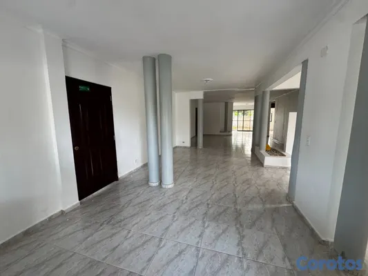 casas - Casa de 2 viviendas independientes en Venta en San 11
