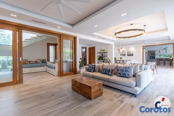 casas - VILLA AURA | 5BR Luxury Modern Villa with Active A 7