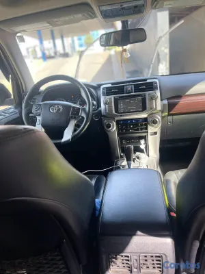 jeepetas y camionetas - Toyota 4 Runner 2016 Limited 3 Filas de Asiento  4