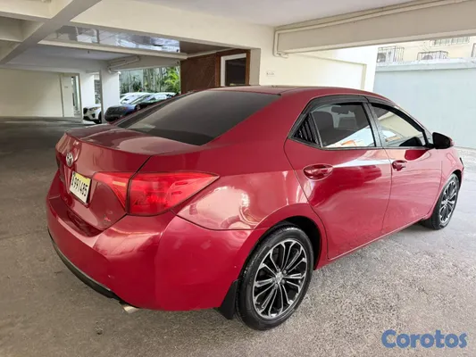 carros - Toyota Corolla LE 2017 automático — RD$700,000 neg 8