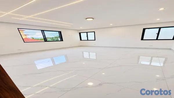 casas - Casa de Lujo en Venta con Piscina en Prado Oriental, Autopista de San Isidro 10