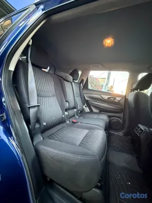 jeepetas y camionetas - 🚙 2020 Nissan Rogue S AWD
 8