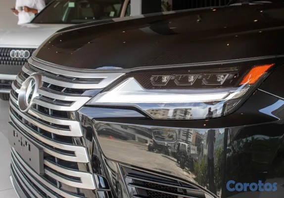 jeepetas y camionetas - Lexus LX 600 VIP 2026 16