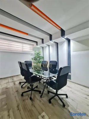 oficinas y locales comerciales - Oficina amueblada en alquiler (161mts2) ubicada en el sector de Bella Vista D.N 5
