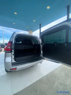 jeepetas y camionetas - TOYOTA LAND CRUISER PRADO VXL 2022 2