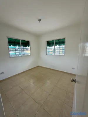 apartamentos - Apartamento de 3 habitaciones en alquiler en Don Honorio 31,500
 9