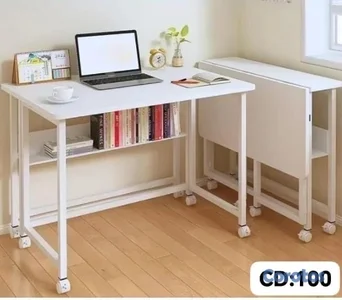 Escritorio *Plegable* Con librero

Material: madera prensada 
