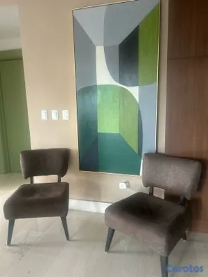 muebles y colchones - Butacas de tela marrón con patas de madera 
 2