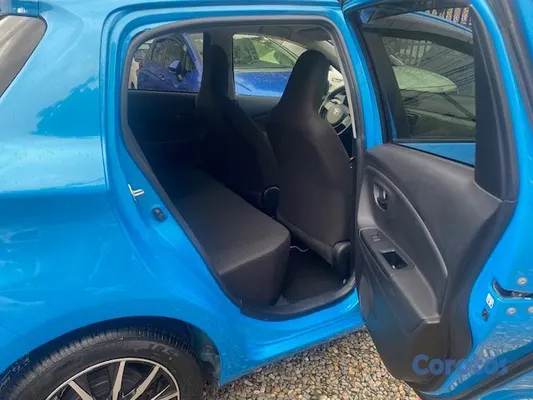 carros - Toyota, Vitz, 2020 8