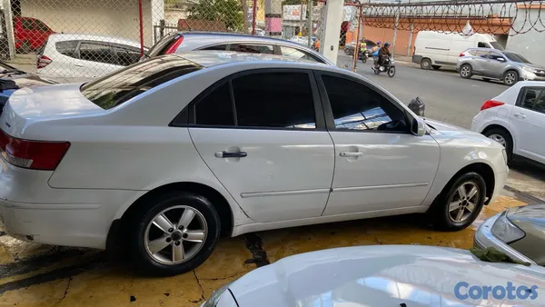 carros - Hyundai n20 10