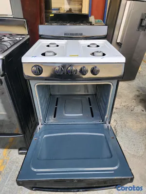 cocina - estufa de 24 hospoin americana 2