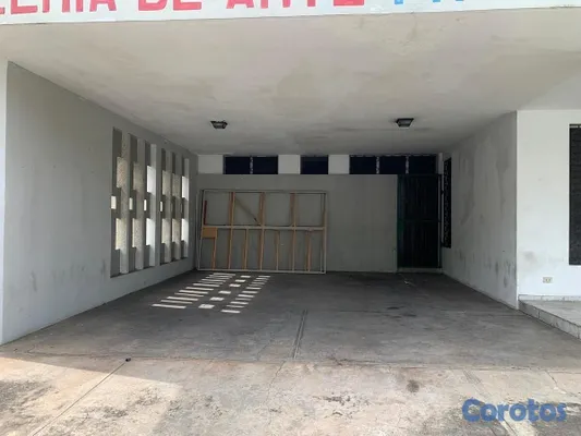 casas - Local en venta Naco 6