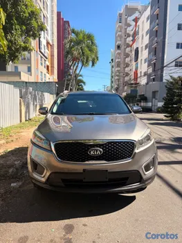 jeepetas y camionetas - VENDO KIA SORENTO 2016